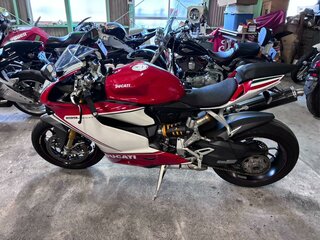 2011 Ducati Panigale S, красный, 1125000 рублей, вид 1