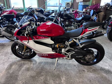 2011 Ducati Panigale S, красный, 1125000 рублей, вид 1