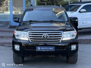 2012 Toyota Land Cruiser 200 Series Рестайлинг 1, чёрный, 3990000 рублей, вид 4