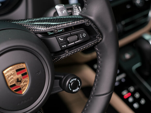 2026 Porsche Macan I Рестайлинг 2, серый - вид 19