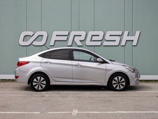 2015 Hyundai Solaris I Рестайлинг, серебристый, 779000 рублей, вид 5