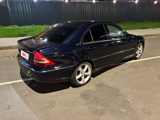 2004 Mercedes-Benz C-Класс 230 II (W203) Рестайлинг, синий, 485000 рублей, вид 4