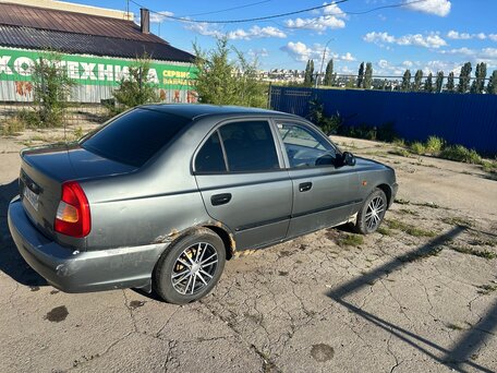 2004 Hyundai Accent ТагАЗ II, серый, 220000 рублей, вид 4