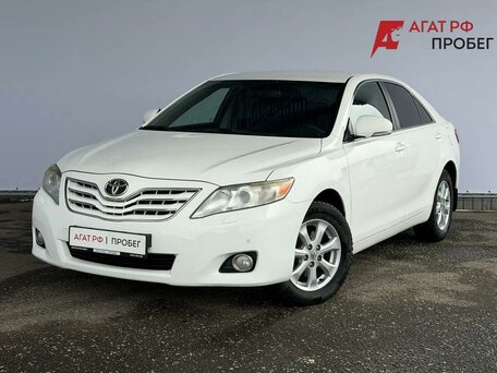 2011 Toyota Camry VI (XV40) Рестайлинг, белый, 1285000 рублей, вид 1