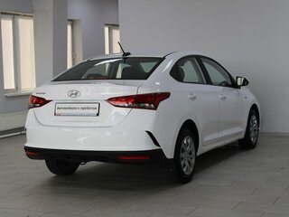 2021 Hyundai Solaris II Рестайлинг, белый, 1559900 рублей, вид 4