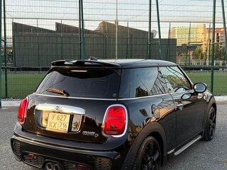 2020 Mini Hatch Cooper D III (F55/F56) Рестайлинг, чёрный, 2040000 рублей, вид 5