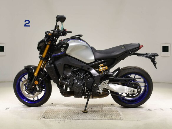2023 Yamaha MT-09 (FZ-09), серебристый