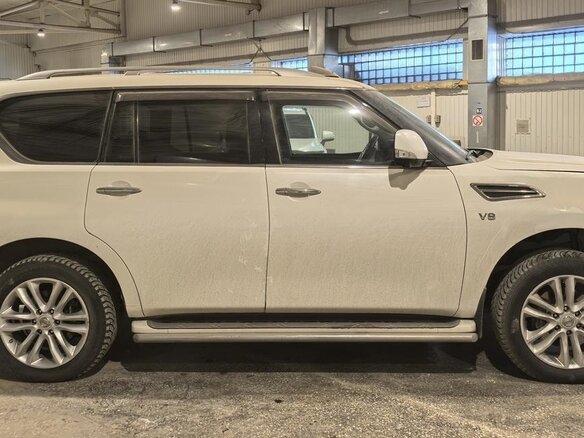 2015 Nissan Patrol VI (Y62) Рестайлинг, белый, 1623820 рублей - вид 3