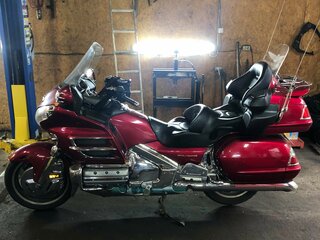 2010 Honda GL 1800 Gold Wing, пурпурный, 870000 рублей, вид 5