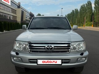 2007 Toyota Land Cruiser 100 Series Рестайлинг 2, серебристый, 2100000 рублей, вид 1