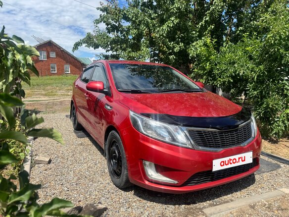2014 Kia Rio III, красный, 650000 рублей - вид 2