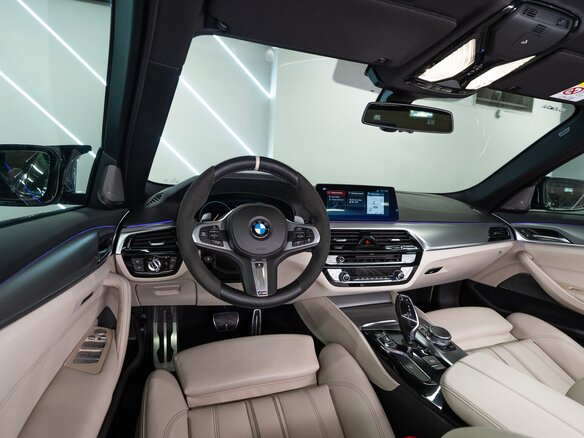 2018 BMW 5 серии 530i xDrive VII (G30/G31/G38), серый, 3790000 рублей - вид 22