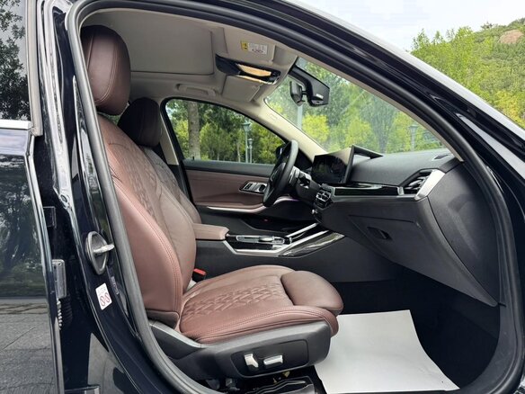 2023 BMW 3 серии Long 320Li VII (G2x) Рестайлинг, чёрный, 3250100 рублей - вид 13