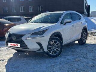 2020 Lexus NX 300 I Рестайлинг, белый, 3500000 рублей, вид 1
