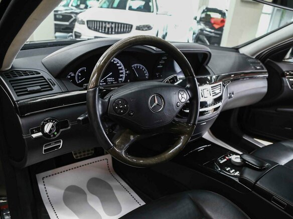 2011 Mercedes-Benz S-Класс 500 V (W221) Рестайлинг, чёрный, 1750000 рублей - вид 11