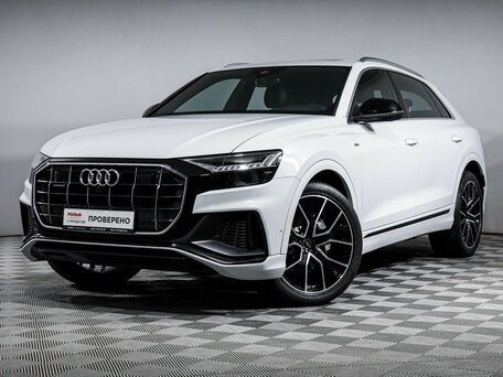 Audi Q8 I (4M)