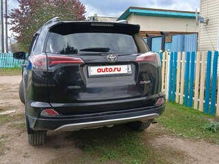 2015 Toyota RAV4 IV (XA40), коричневый, 2000000 рублей, вид 3