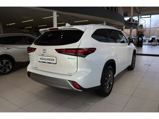 2026 Toyota Highlander IV (XU70), белый, 6000000 рублей, вид 5