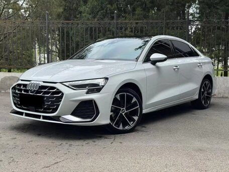 2025 Audi A3L 35 TFSI IV (8Y) Рестайлинг, белый, 2950000 рублей, вид 1