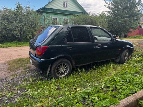 1997 Ford Fiesta Mk4, зелёный, 69999 рублей - вид 2