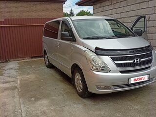 2008 Hyundai Grand Starex I, серебристый, 1300000 рублей, вид 2