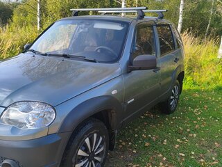 2013 Chevrolet Niva I Рестайлинг, серый, 600000 рублей, вид 5