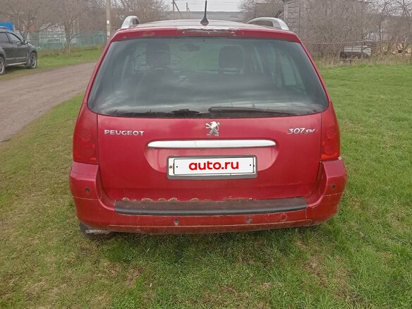 2007 Peugeot 307 I Рестайлинг, красный, 300000 рублей - вид 4