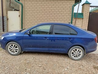 2019 Skoda Rapid I Рестайлинг, синий, 890000 рублей, вид 4