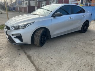 2020 Kia Cerato IV, серебристый, 2100000 рублей, вид 1