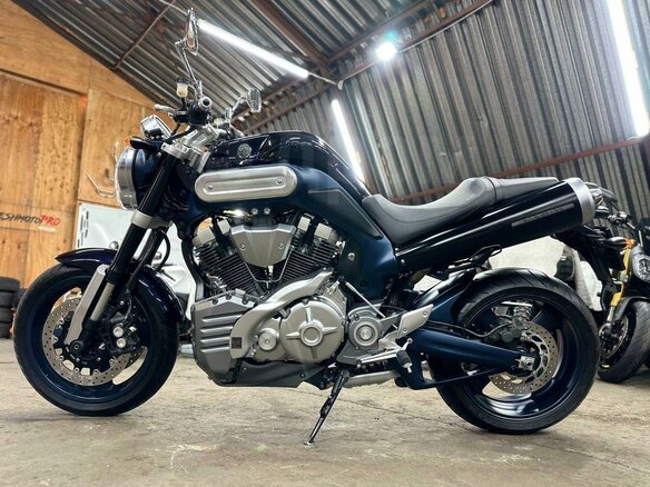 2005 Yamaha MT-01, синий - вид 4