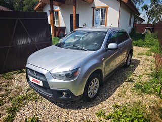 2010 Mitsubishi ASX I, серебристый, 900000 рублей, вид 1