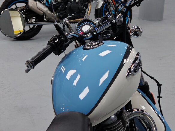 2025 Royal Enfield Meteor, голубой - вид 10