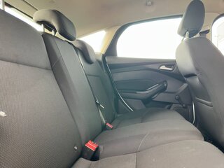 2016 Ford Focus III Рестайлинг, белый, 1065000 рублей, вид 4