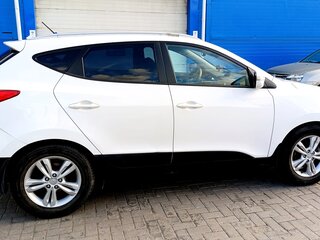 2011 Hyundai ix35 I, белый, 873000 рублей, вид 3