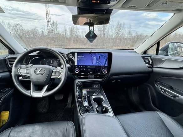 2023 Lexus NX 350 II, чёрный, 6500000 рублей - вид 5