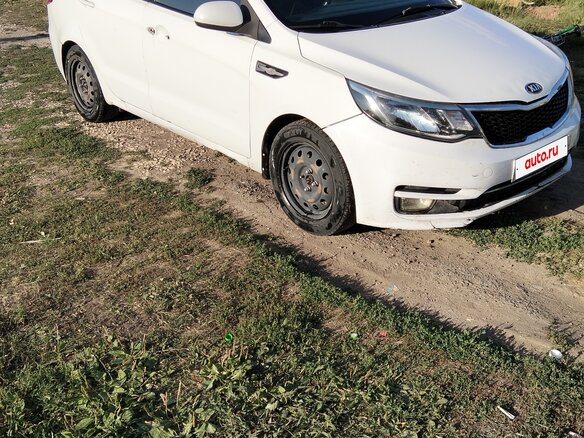 2015 Kia Rio III, белый, 490000 рублей - вид 1