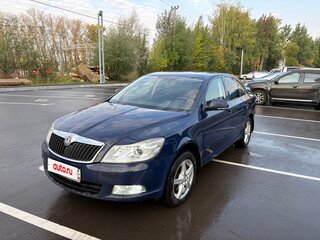 2011 Skoda Octavia II (A5) Рестайлинг, синий, 950000 рублей, вид 1