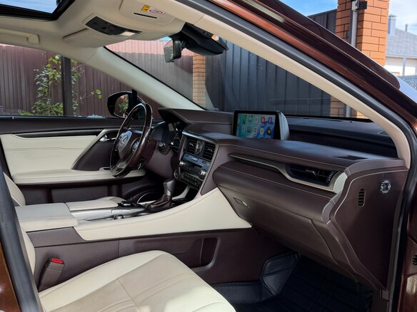 2017 Lexus RX 200t IV, коричневый, 3370000 рублей - вид 8