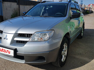 2006 Mitsubishi Outlander I, серебристый, 610000 рублей, вид 5
