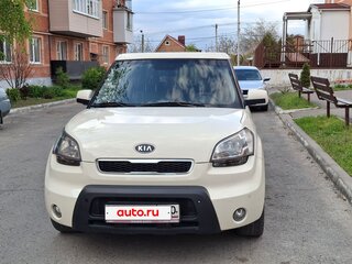 2011 Kia Soul I Рестайлинг, бежевый, 1050000 рублей, вид 2