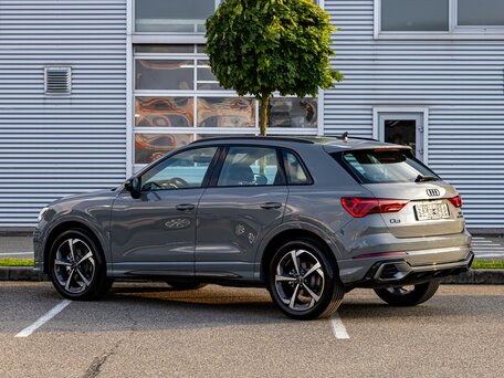 2026 Audi Q3 35 TFSI II (F3), серый, 2995000 рублей, вид 4