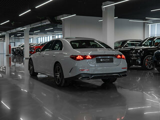 2026 Mercedes-Benz E-Класс 300 VI (W214, S214), серый, 9300000 рублей, вид 4