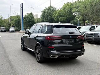2022 BMW X5 Long 30Li IV (G05/G18), чёрный, 5072000 рублей, вид 3