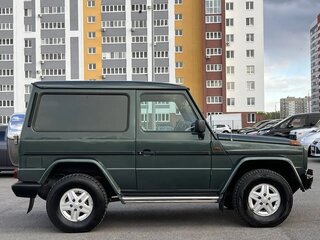 1993 Mercedes-Benz G-Класс 300 II (W463), зелёный, 1600000 рублей, вид 5