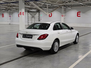 2018 Mercedes-Benz C-Класс 180 IV (W205) Рестайлинг, белый, 2590000 рублей, вид 5