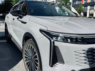 2024 Exeed RX, серый, 4250000 рублей, вид 2