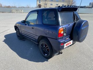 1996 Toyota RAV4 I (XA10), синий, 350000 рублей, вид 5