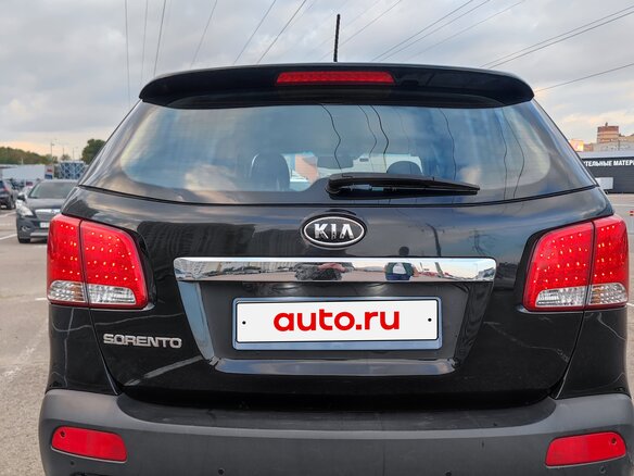 2009 Kia Sorento II, чёрный, 1500000 рублей - вид 4