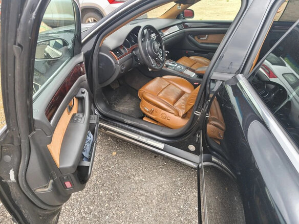 2003 Audi A8 II (D3), чёрный, 650000 рублей - вид 12