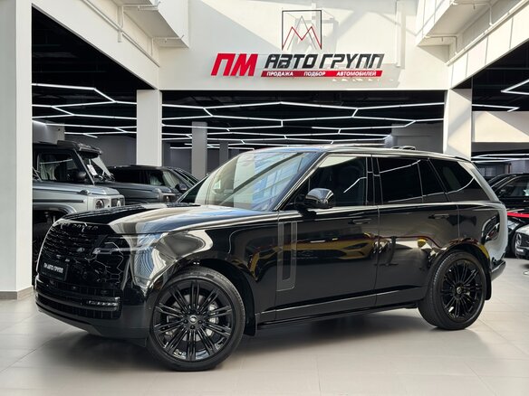 2026 Land Rover Range Rover P400 MHEV V, чёрный - вид 3